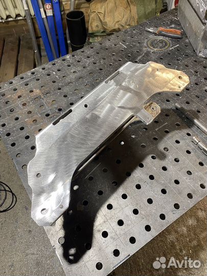 Подрамник для снегохода Z1