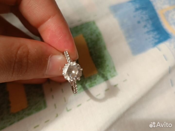 Серебряное кольцо