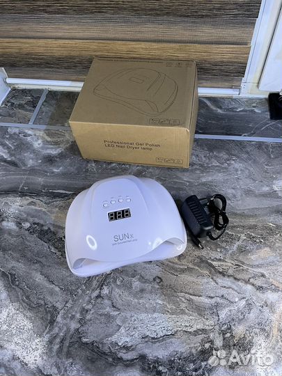 Уф лампа для ногтей новая