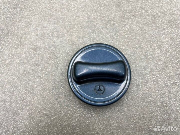 Крышка бака Mercedes-Benz S-Class W140 M104.990