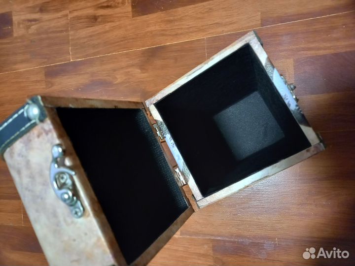 Коробка подарочная