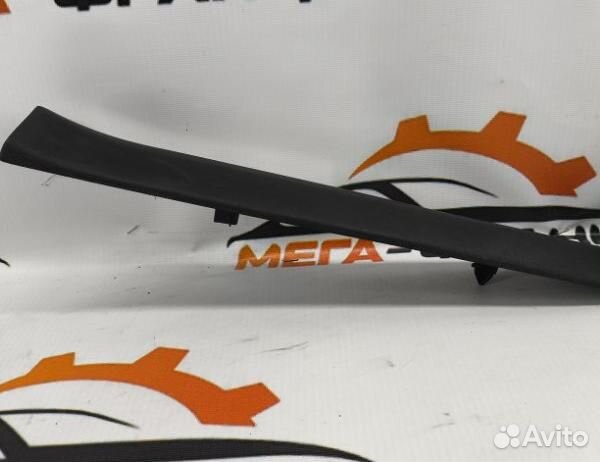 Накладка на порог салона передняя левая Peugeot