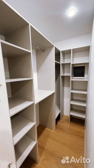 Шкафы на балконы и лоджии