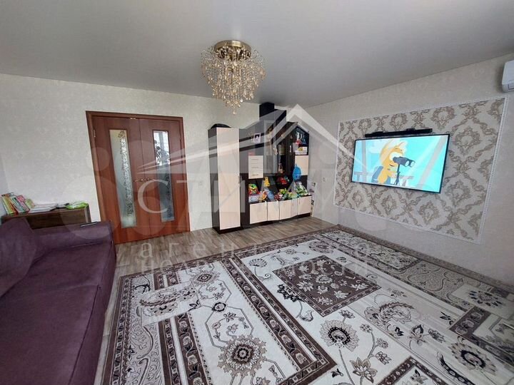 2-к. квартира, 56 м², 1/6 эт.