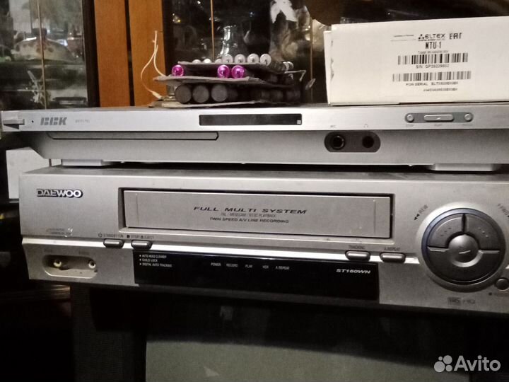 Телевизор+ DVD+video cassette