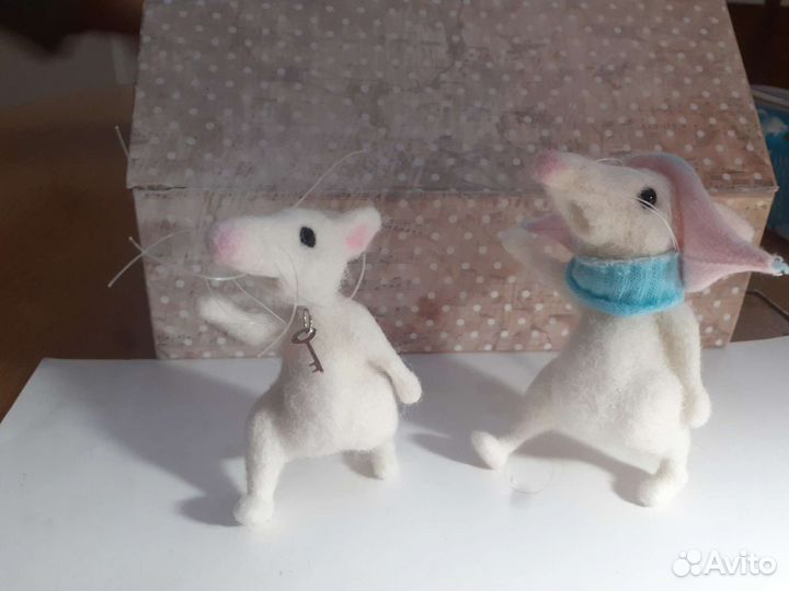 Игрушка Мышь ручная работа