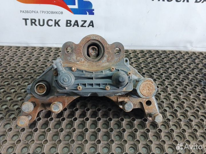 Суппорт передний левый