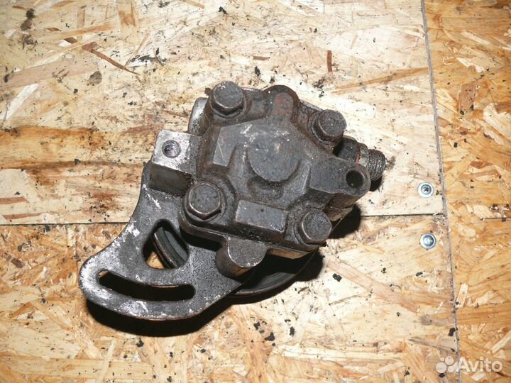 Насос гур Chevrolet Aveo 2006 1,4 л