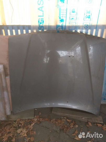 Капот Mercedes-Benz E 124