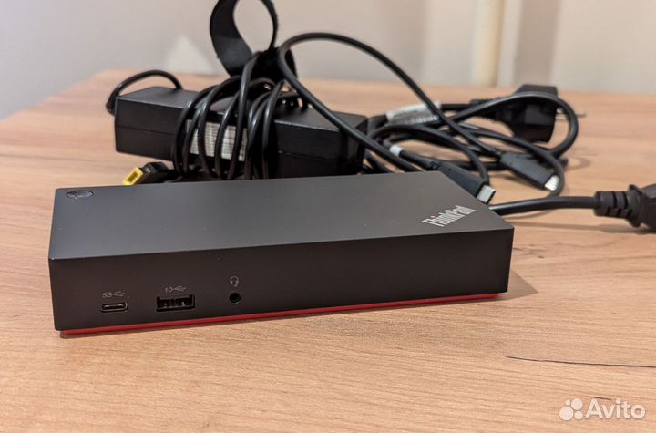 Lenovo ThinkPad USB-C Dock Gen 2 док станция