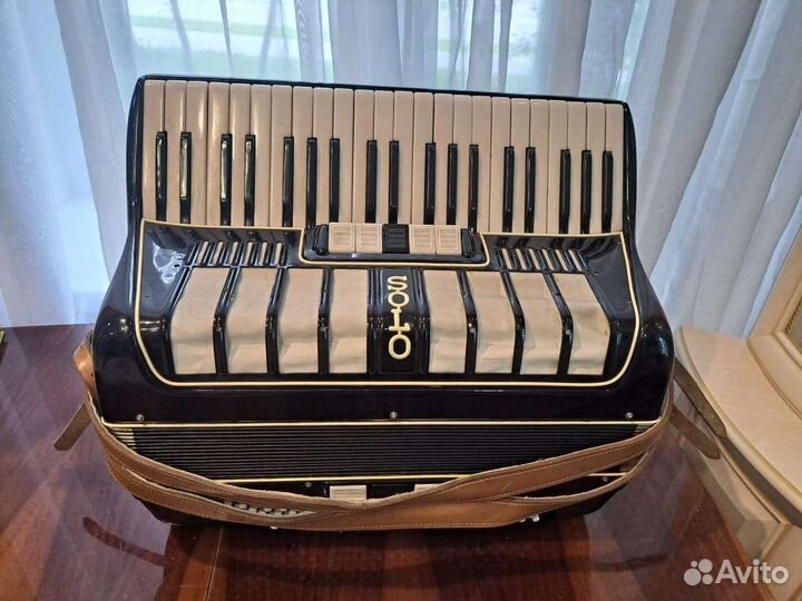 Немецкий аккордеон Solo