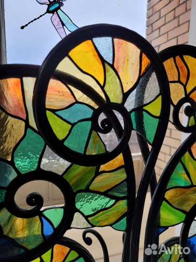Дерево витражное