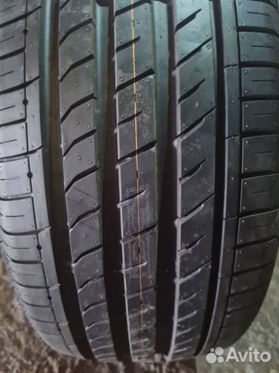 Nexen N'Fera SU1 245/45 R17 99Y
