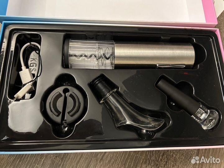 Набор для вина с электрическим штопором