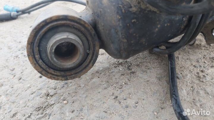 Амортизатор задний правый Bmw X6M E71 S63B44A 2009