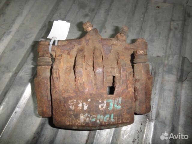 Суппорт Camry XV20 (96-01) /Avalon MCX10 (95-00) п