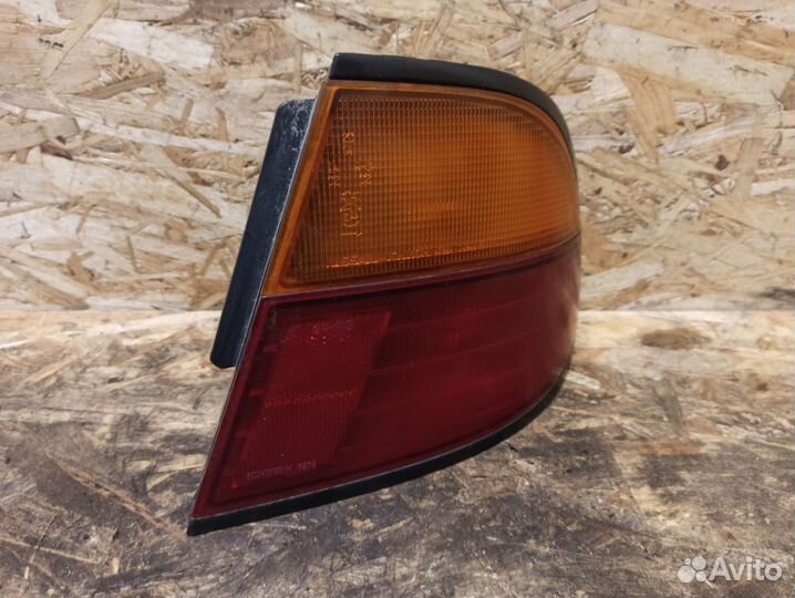 Фонарь правый Nissan Almera N15 седан