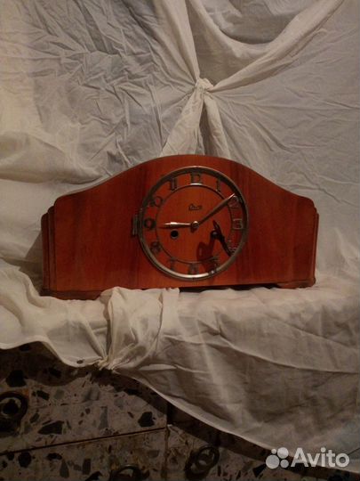 Часы СССР настольные