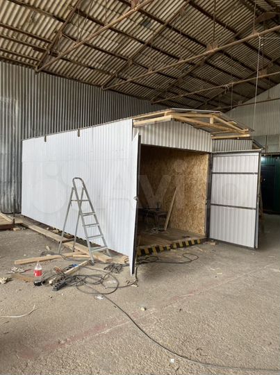 Склад с большими воротами, 15 м²