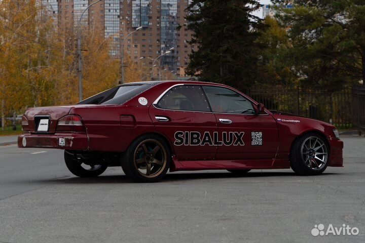 Nissan Laurel 2.5 AT, 1998, 100 км