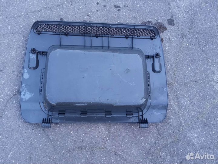 Mercedes vaneo 414 бардачок