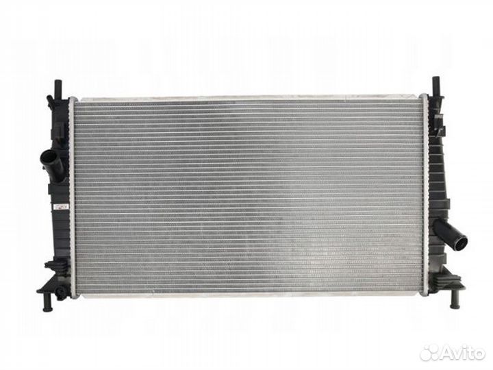 Радиатор Ford Focus II