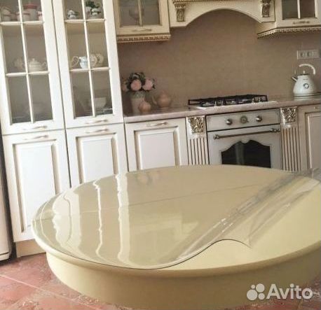 Гибкое стекло на столешницу