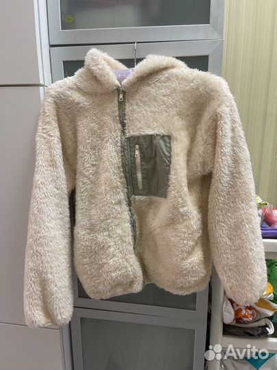 Курточка для девочки 140