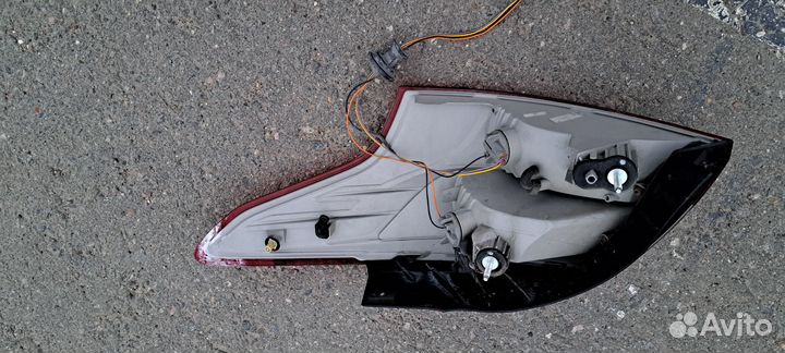 Фонарь задний левый Ford Focus 3 Седан