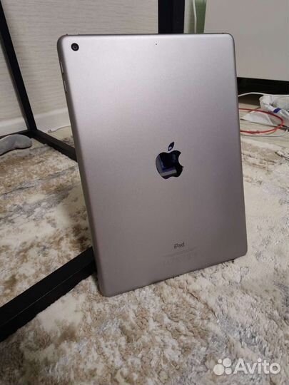 iPad 2017 5-го поколения