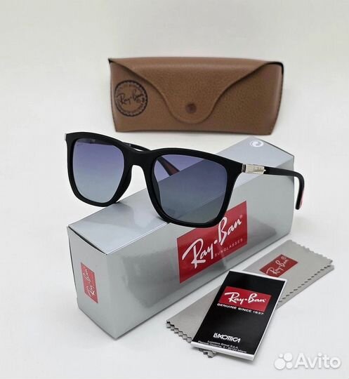Солнцезащитные очки ray ban