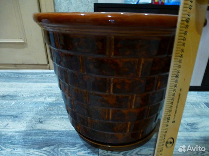 Керамический цветочный горшок