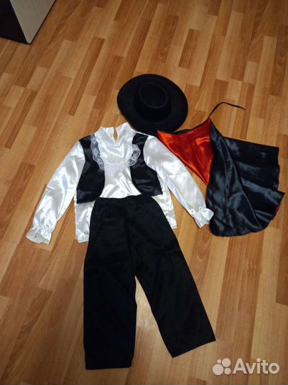 Новогодний костюм для мальчика zorro