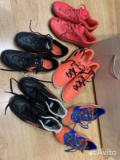 Футбольные щитки