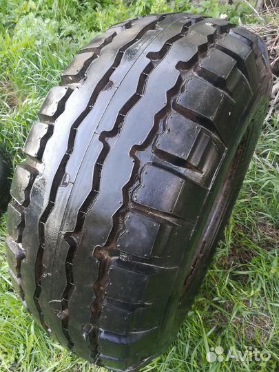 Ки-32А шина тракторного прицепа