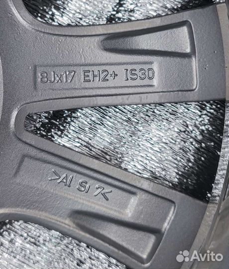 Диски BMW Австрия (s) 17/8, 120*5, et30, цо72.6
