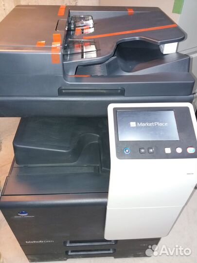 Новая модель цвет. bizhub C257i с автоподатчиком