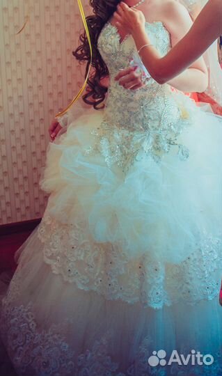 Свадебное платье