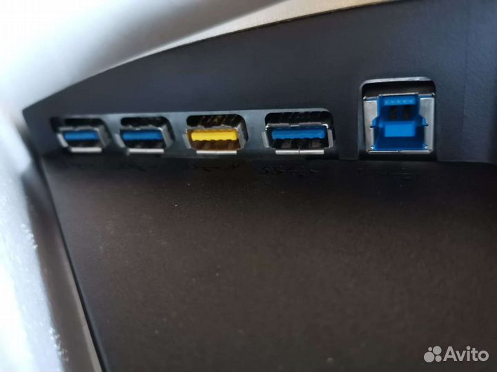 Продаю игровой монитор