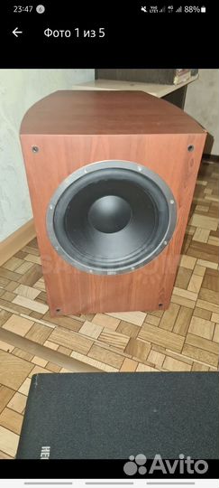 Субвуфер и 2 колонки