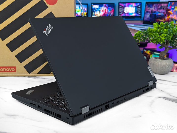 Lenovo ThinkPad P15 Gen 1 i7-10850H T1000