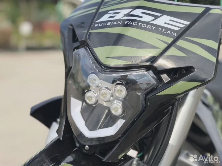 Мотоцикл кроссовый BSE Z7 Black Edition