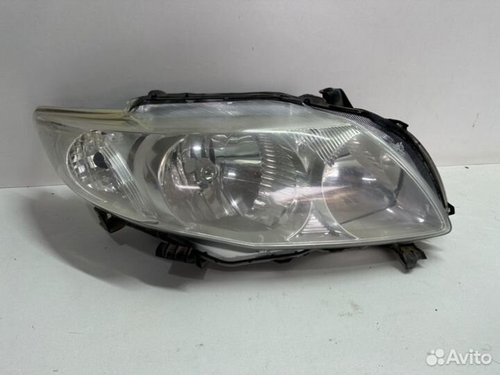 Фара передняя правая Toyota Corolla E150 2006-2009