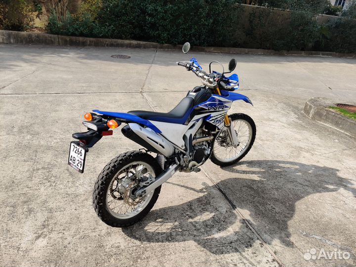 Yamaha wr250r