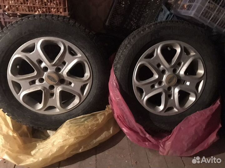 Gislaved Nord Frost 200 195/65 R15 95T