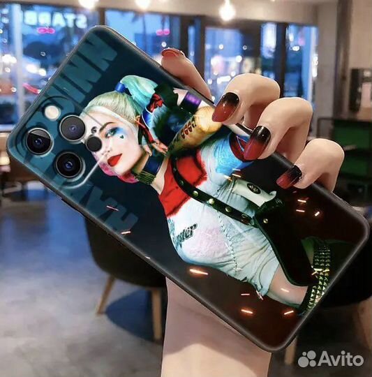 Чехол на iPhone