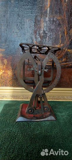 Антикварные почтовые весы 19