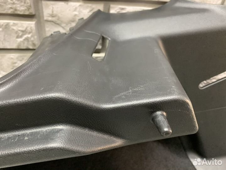 Mitsubishi ASX Обшивка багажника левая и правая