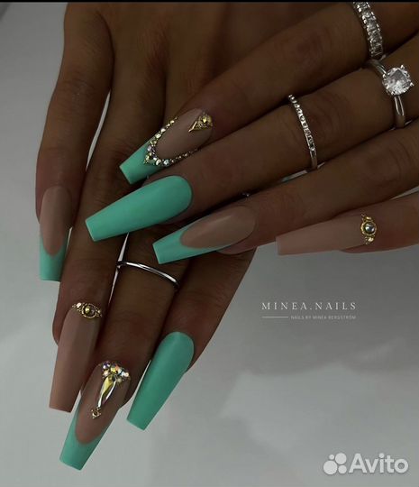 Наращивание ногтей