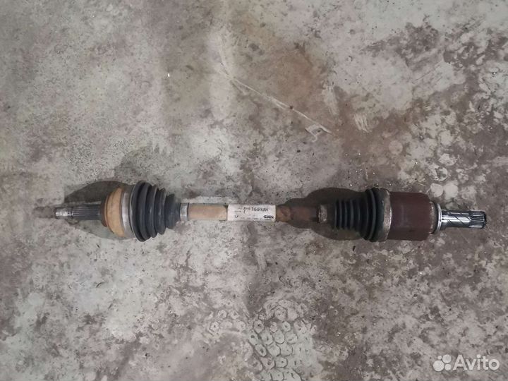 Привод левый на renault sandero stepway 2